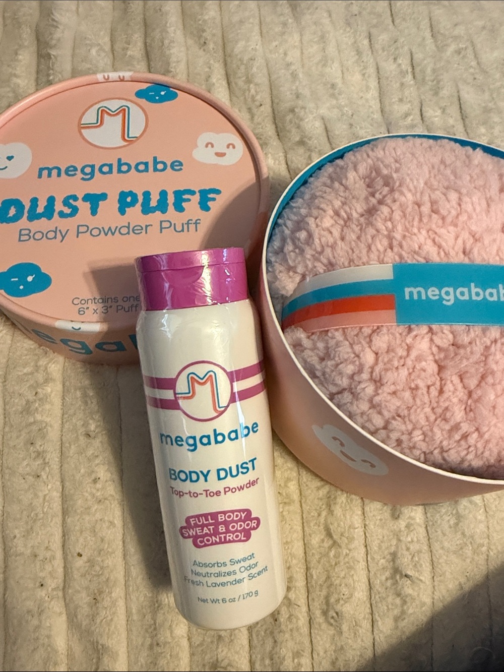 megababe Pink Body Dust Top-to-Toe Powder with Pink Puff